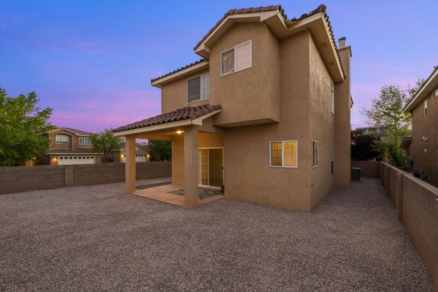 4820 Hayden Place NW, Albuquerque, NM 87120