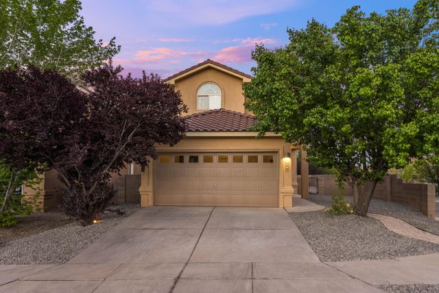 4820 Hayden Place NW, Albuquerque, NM 87120