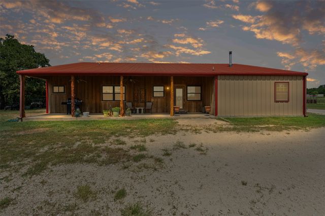 227 W Lipan Drive, Lipan, TX 76462