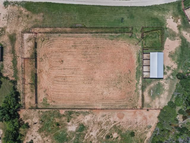 227 W Lipan Drive, Lipan, TX 76462