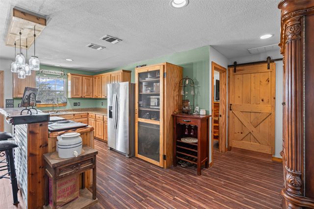227 W Lipan Drive, Lipan, TX 76462