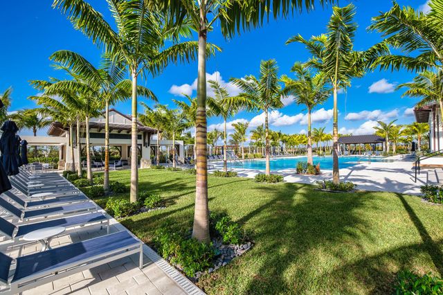 12504 Nautilus Circle, Palm Beach Gardens, FL 33412