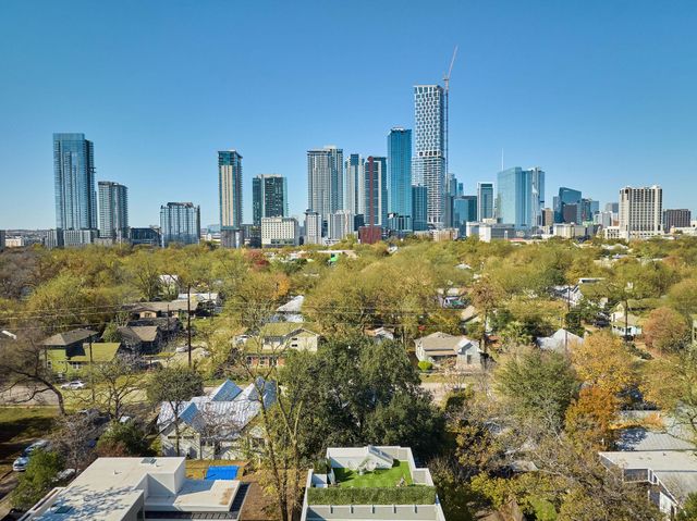 1404 Garden 2A, Austin, TX 78702