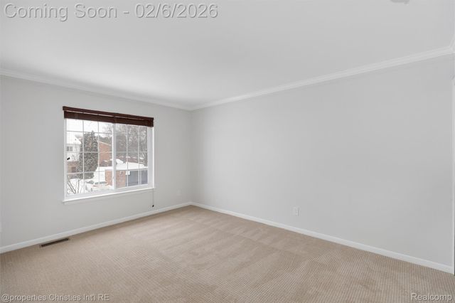 607 Fox Hills Drive N, Bloomfield Hills, MI 48304