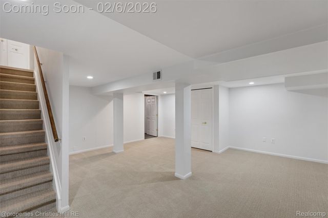 607 Fox Hills Drive N, Bloomfield Hills, MI 48304