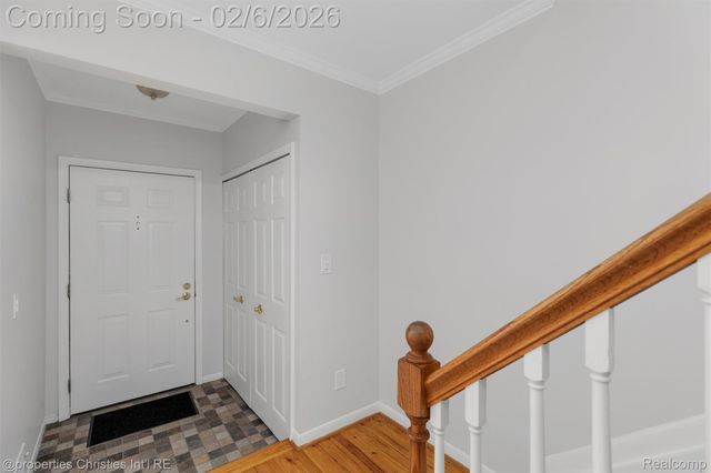 607 Fox Hills Drive N, Bloomfield Hills, MI 48304