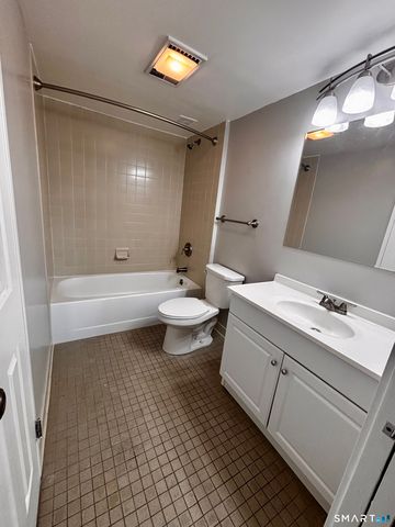 127 Greyrock Place APT 607, Stamford, CT 06901