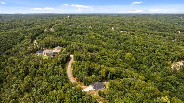 41 S Cheshnut Drive, Bella Vista, AR 72714