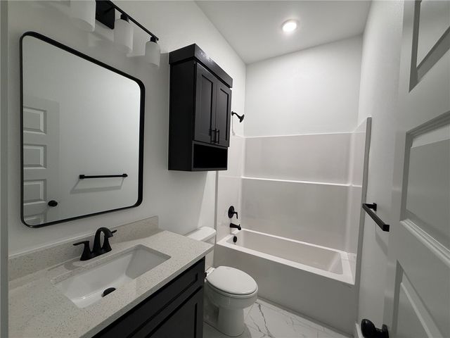 41 S Cheshnut Drive, Bella Vista, AR 72714