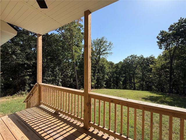 41 S Cheshnut Drive, Bella Vista, AR 72714
