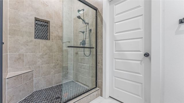 41 S Cheshnut Drive, Bella Vista, AR 72714