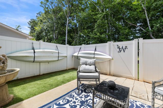 1028 Beatty Woods Drive, Belmont, NC 28012