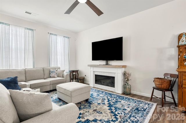1028 Beatty Woods Drive, Belmont, NC 28012