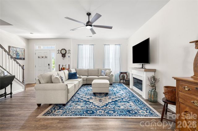 1028 Beatty Woods Drive, Belmont, NC 28012