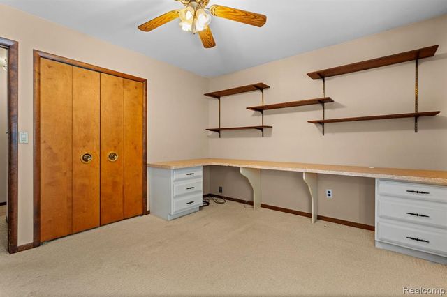 2247 Silver Maple Drive, Milford, MI 48380