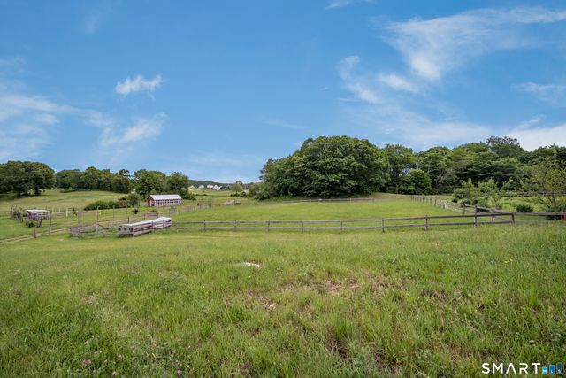 51 Wimler Lane, Guilford, CT 06437
