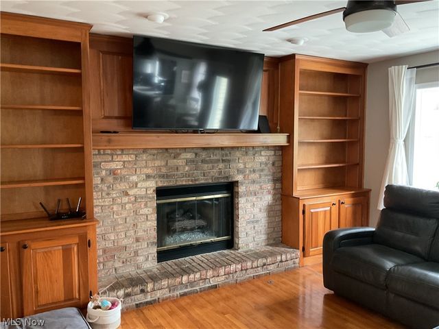 6578 S Timberidge Drive, Austintown, OH 44515