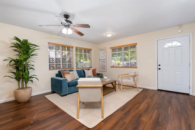 3315 20th Ave, Sacramento, CA 95820