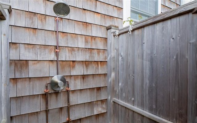 122 Ruggles Avenue, Newport, RI 02840