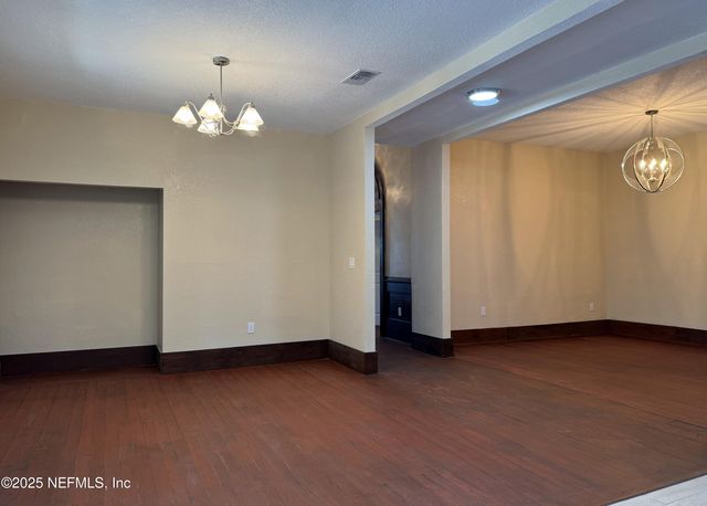 1325 RIVER Street, Palatka, FL 32177