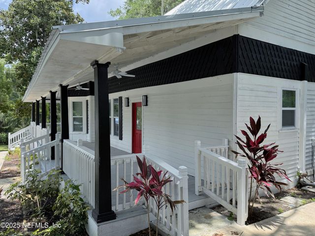1325 RIVER Street, Palatka, FL 32177