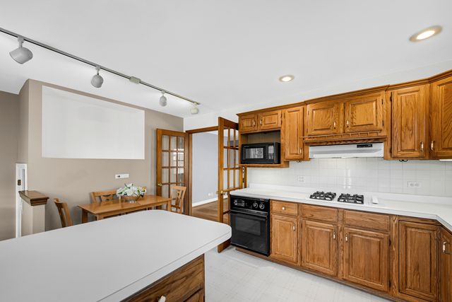 413 S Gilbert Avenue, La Grange, IL 60525