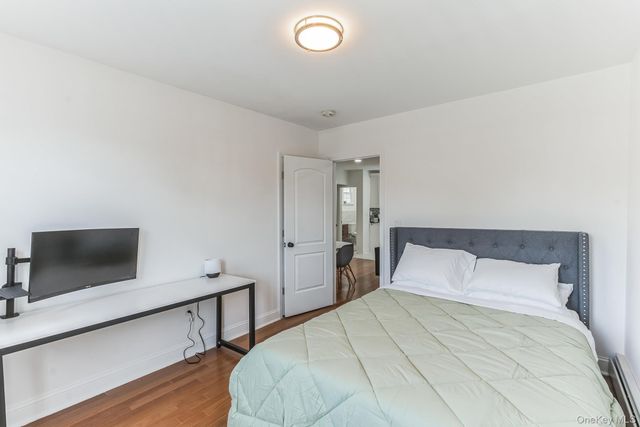 40-09 23rd Avenue, Astoria, NY 11105