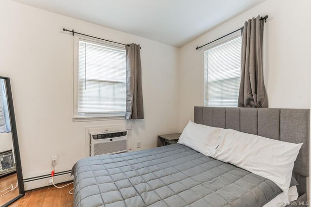 40-09 23rd Avenue, Astoria, NY 11105