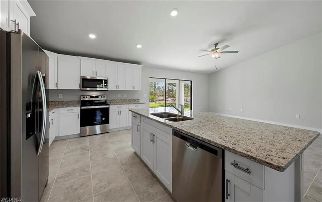 315 Paisley AVE, LEHIGH ACRES, FL 33974 — photo 2