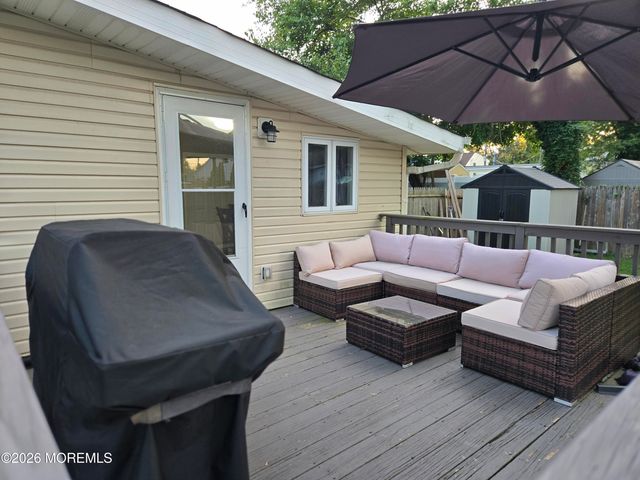 14 Cedar Drive, Lanoka Harbor, NJ 08734