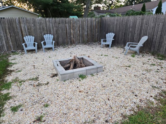 14 Cedar Drive, Lanoka Harbor, NJ 08734