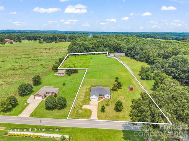 2630 Highway 182 Highway, Lincolnton, NC 28092