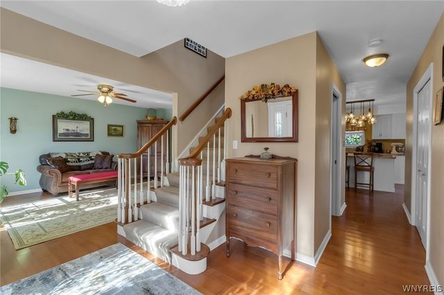 5517 Country Club Lane, Hamburg, NY 14075