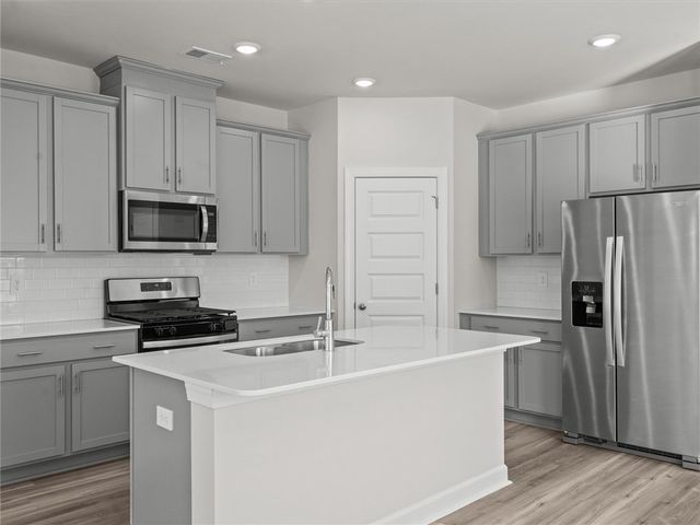 138 Gardner Avenue, Gray Court, SC 29645