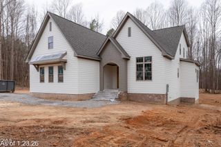 295 Whistlers Cove, Louisburg, NC 27549