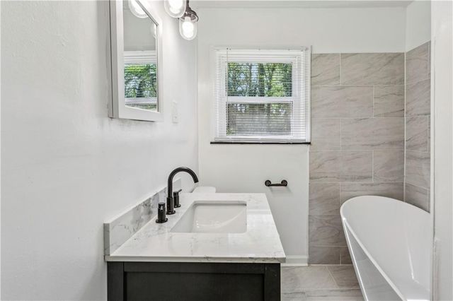 754 Pegg Road, Atlanta, GA 30315