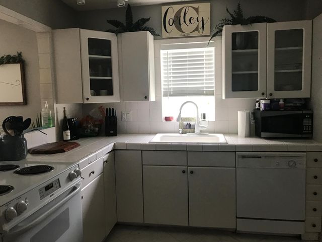 320 S Surf Road 206, Hollywood, FL 33019