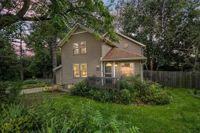 2865 Old Creek Road, Middleton, WI 53562