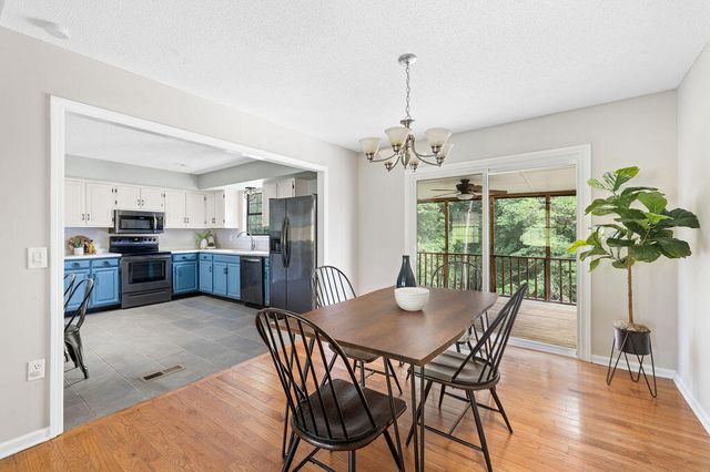 8692 Arbutus Drive, Hixson, TN 37343