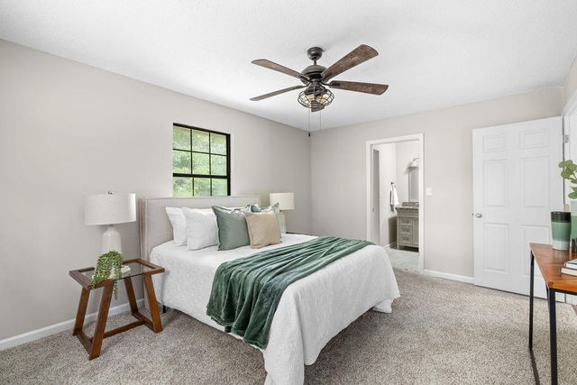 8692 Arbutus Drive, Hixson, TN 37343