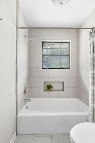 8692 Arbutus Drive, Hixson, TN 37343