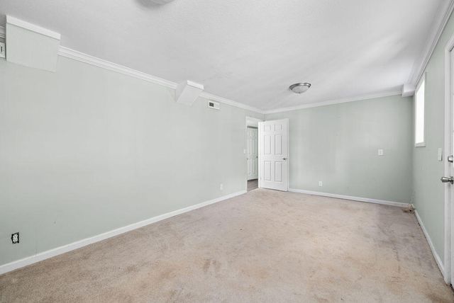 8692 Arbutus Drive, Hixson, TN 37343