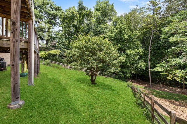 8692 Arbutus Drive, Hixson, TN 37343