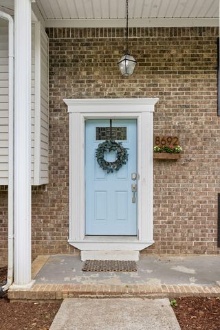 8692 Arbutus Drive, Hixson, TN 37343