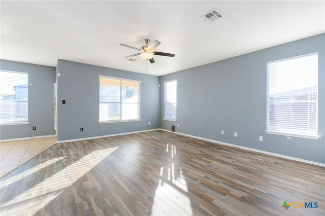 5402 Willamette Lane, Killeen, TX 76549