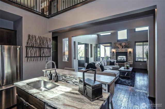 11208 165th Avenue E, Bonney Lake, WA 98391