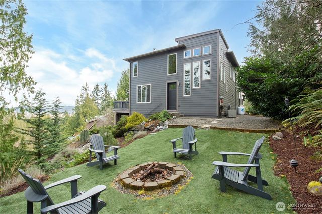 11208 165th Avenue E, Bonney Lake, WA 98391