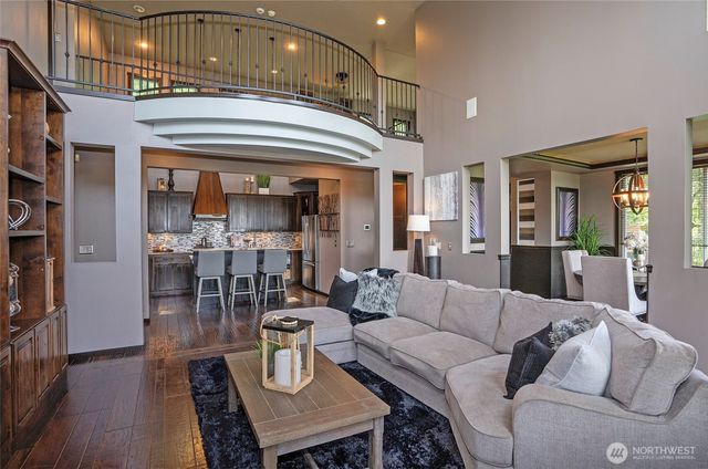 11208 165th Avenue E, Bonney Lake, WA 98391