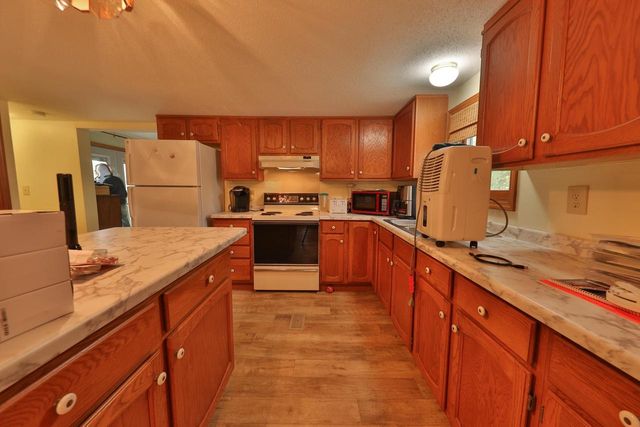 S5237 St Hwy 35, Genoa, WI 54632