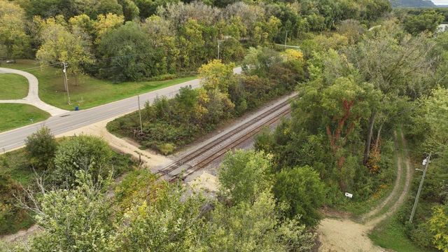 S5237 St Hwy 35, Genoa, WI 54632